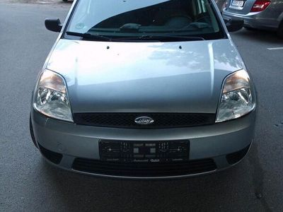 gebraucht Ford Fiesta Neu TÜV & top Zustand