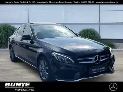 Gebraucht Mercedes C220 Avantgarde 170 PS (125 kW) 2017 Obsidianschwarz (schwarz) Limousine