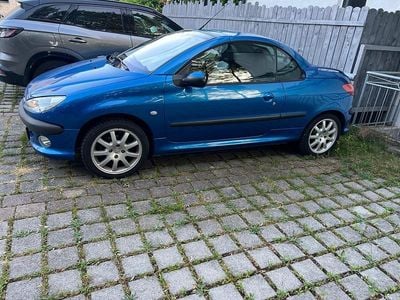 Gebraucht Peugeot 206 CC 136 PS (100 kW) 2001 Blau Cabrio