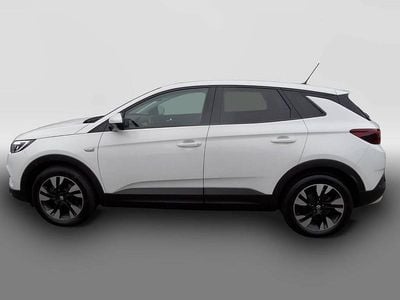 Usata Opel Grandland X Elegance 131 CV (96 kW) 2021 Bianco SUV