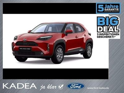Emotional red 2 Neu 2025 Toyota Yaris Hybrid Kleinwagen | 27.590 € (Guter Preis)