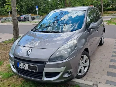Gebraucht Renault Scénic III Dynamique 131 PS (96 kW) 2011 Grau Van / Kleinbus