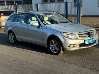 Gebraucht Mercedes C320 Avantgarde 224 PS (164 kW) 2009 Silber Kombi