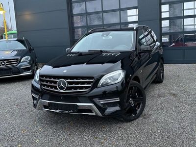Gebraucht Mercedes ML500 AMG 408 PS (300 kW) 2013 Obsidianschwarz  metalliclack SUV