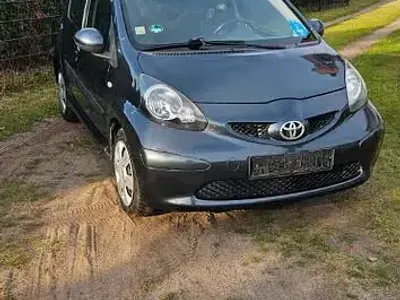 Gebraucht Toyota Aygo Cool 68 PS (50 kW) 2008 Grau Kleinwagen