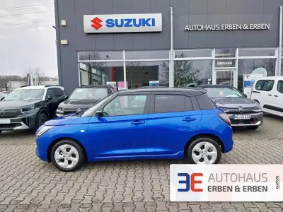 Nuova Suzuki Swift Comfort 83 CV (61 kW) 2026 Blu Utilitaria