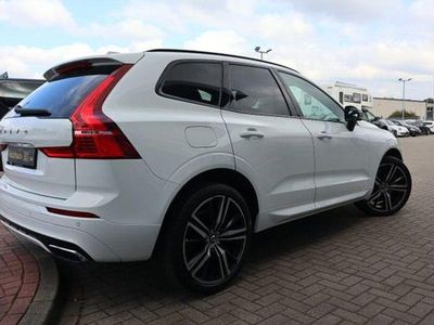 Second-hand Volvo XC60 R-Design 235 CP (172 kW) 2019 Alb SUV