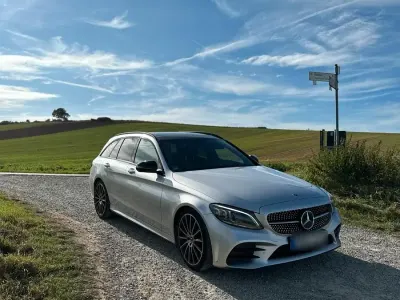 Gebraucht Mercedes C300 AMG line 245 PS (180 kW) 2019 Silber Kombi