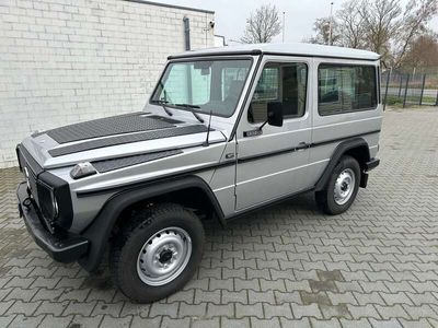 Mercedes G230