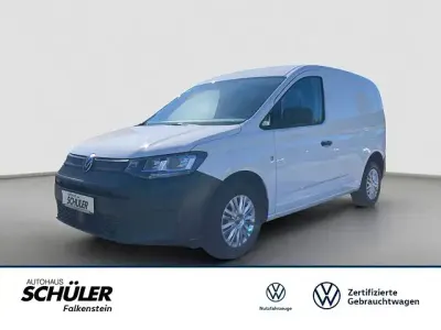 Gebraucht VW Caddy Basis 102 PS (75 kW) 2022 Weiß (weiß) Van / Kleinbus