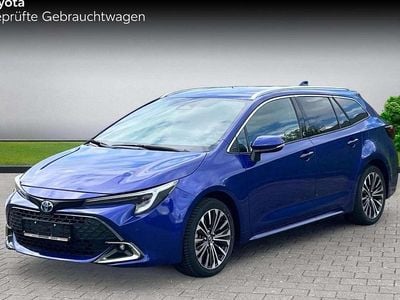 Second-hand Toyota Corolla Hybrid Team 140 CP (102 kW) 2024 Albastru Break