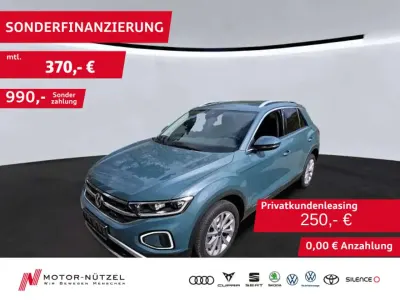 Gebraucht VW T-Roc Style 150 PS (110 kW) 2023 Blau SUV