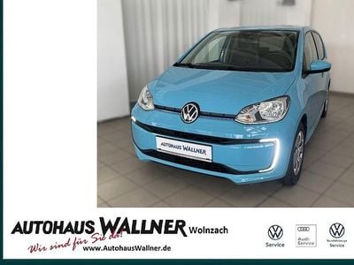 Blau Gebraucht 2021 VW e-up! Kleinwagen | 12.990 € (Etwas zu teuer)