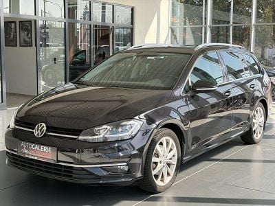 Gebraucht VW Golf VII Highline 150 PS (110 kW) 2018 Schwarz Kombi