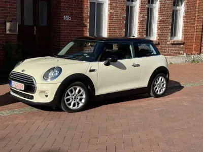 Gebraucht Mini Cooper 136 PS (100 kW) 2015 Weiß Kleinwagen