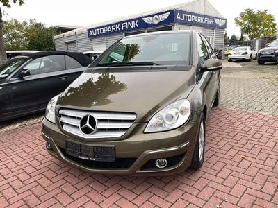 Gebraucht Mercedes B160 95 PS (69 kW) 2010 Braun Van / Kleinbus