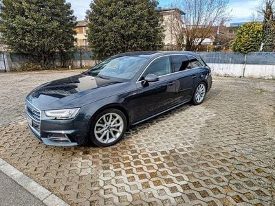 Gebraucht Audi A4 Sport 218 PS (160 kW) 2016 Grau Kombi