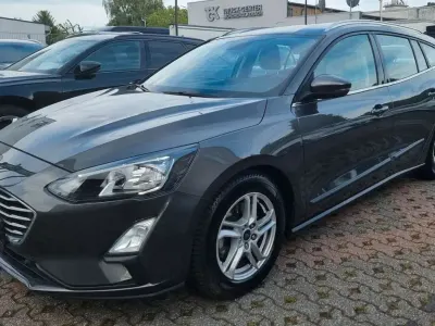 Gebraucht Ford Focus Cool & Connect 120 PS (88 kW) 2020 Magnetic Kombi