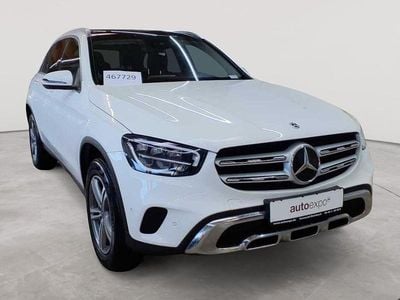 Gebraucht Mercedes GLC300e 194 PS (142 kW) 2022 Polarweiß SUV