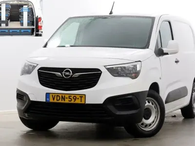 Gebraucht Opel Combo Edition 102 PS (75 kW) 2019 Weiß Van / Kleinbus