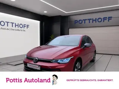 Gebraucht VW Golf VIII Goal 150 PS (110 kW) 2024 Kings red metallic Limousine