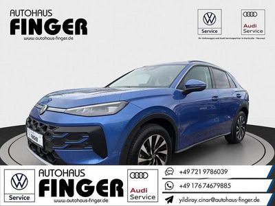 Neu VW T-Roc Life 150 PS (110 kW) 2026 Blau SUV