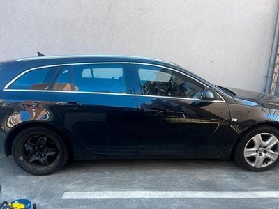 Gebraucht Opel Insignia 145 PS (106 kW) 2014 Schwarz Limousine