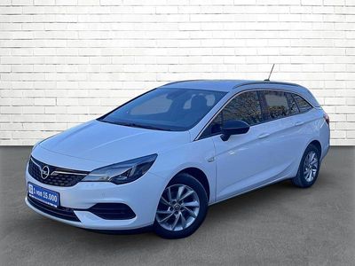 Weiß Gebraucht 2021 Opel Astra Elegance | 13.860 € (Fairer Preis)