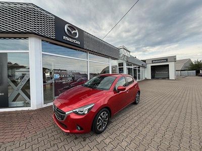 Rot Gebraucht 2016 Mazda 2 Nakama | 10.690 € (Fairer Preis)
