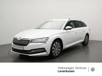 Gebraucht Skoda Superb 218 PS (160 kW) 2023 Schwarz Limousine