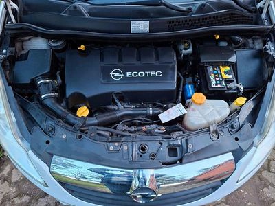 Gebraucht Opel Corsa Selection 75 PS (55 kW) 2009 Weiß Kleinwagen