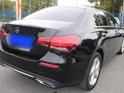 Usata Mercedes A180 116 CV (85 kW) 2019 Nero Berlina