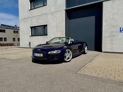 Usata Audi R8 Spyder Exclusive 525 CV (386 kW) 2012 Blu Cabrio