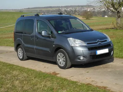 Gebraucht Citroën Berlingo 109 PS (80 kW) 2009 Grau Van / Kleinbus
