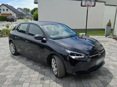 Gebraucht Opel Corsa-e Edition 100 kW (136 PS) 2021 Schwarz Kleinwagen