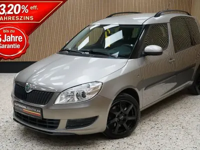 Gebraucht Skoda Roomster 105 PS (77 kW) 2009 Beige Van / Kleinbus