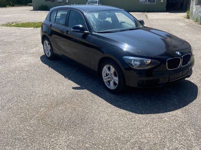BMW 114