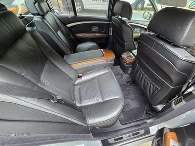 BMW 740