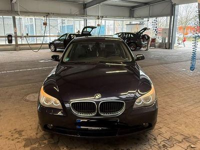 Usata BMW 525 177 CV (130 kW) 2005 Blu Berlina