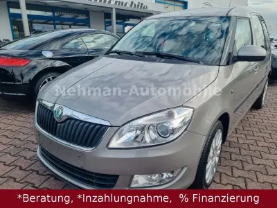 Używany Skoda Roomster Comfort 105 KM (77 kW) 2010 Beżowy Minivan