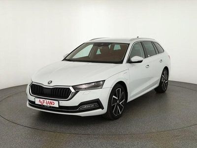 Gebraucht Skoda Octavia Style 204 PS (150 kW) 2021 Weiß Kombi