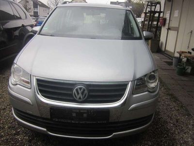 gebraucht VW Touran 1.6 Conceptline