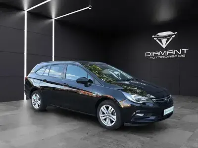 Gebraucht Opel Astra Business 105 PS (77 kW) 2018 Schwarz Kombi