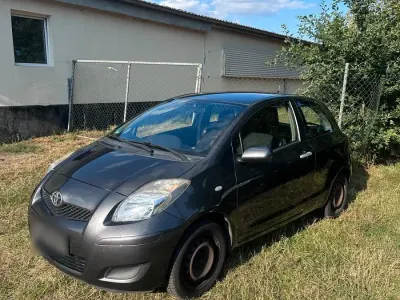 Gebraucht Toyota Yaris 69 PS (50 kW) 2011 Kleinwagen