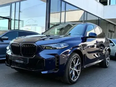 Gebraucht BMW X5 M Sport 352 PS (258 kW) 2024 Blau SUV