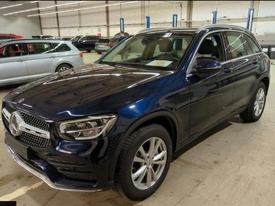 Gebraucht Mercedes GLC300e AMG 194 PS (142 kW) 2021 Cavansitblau SUV