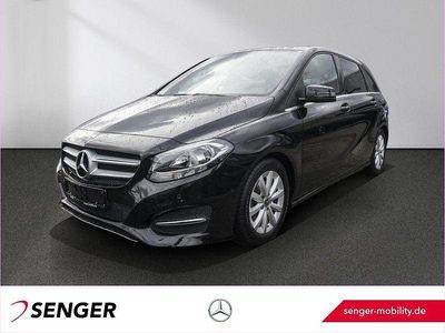 Gebraucht Mercedes B180 Business 122 PS (89 kW) 2017 Schwarz Van / Kleinbus
