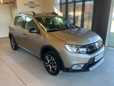 Usata Dacia Sandero Stepway 90 CV (66 kW) 2018 Beige Utilitaria