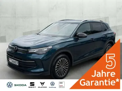 Gebraucht VW Tiguan Goal 150 PS (110 kW) 2025 Blau SUV