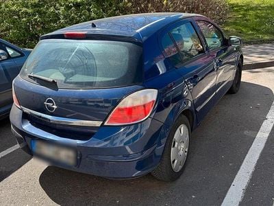 Usata Opel Astra 105 CV (77 kW) 2005 Blu Utilitaria